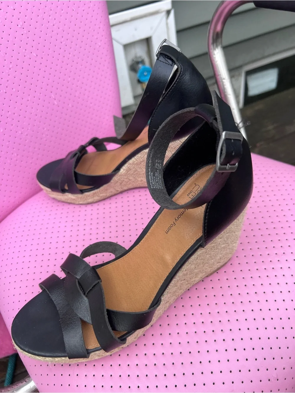 Time and Tru Black Memory Foam Espadrille Wedge Sandals Size 10